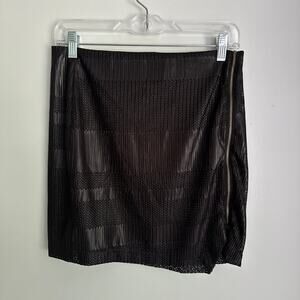 NWT Lush Black, Woven, Faux Leather Mini Skirt, junior’s size large, runs small